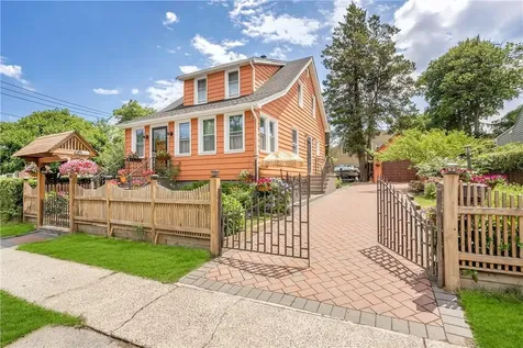 18 S Goodwin Avenue Elmsford NY 10523
