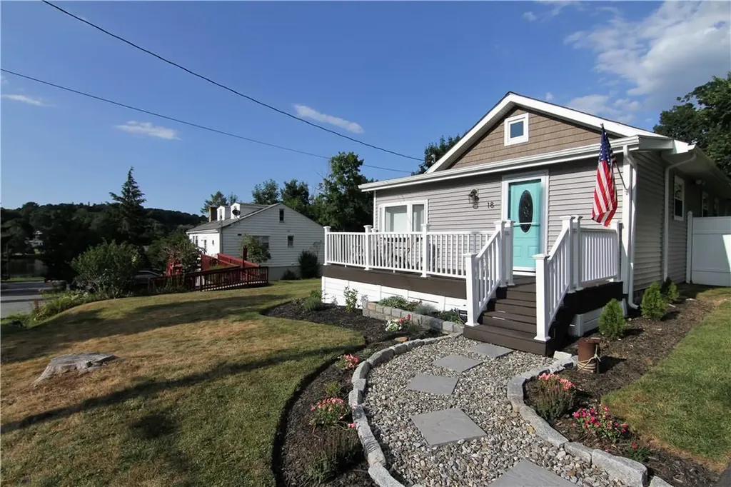 18 Kitchawan Road Carmel NY 10512