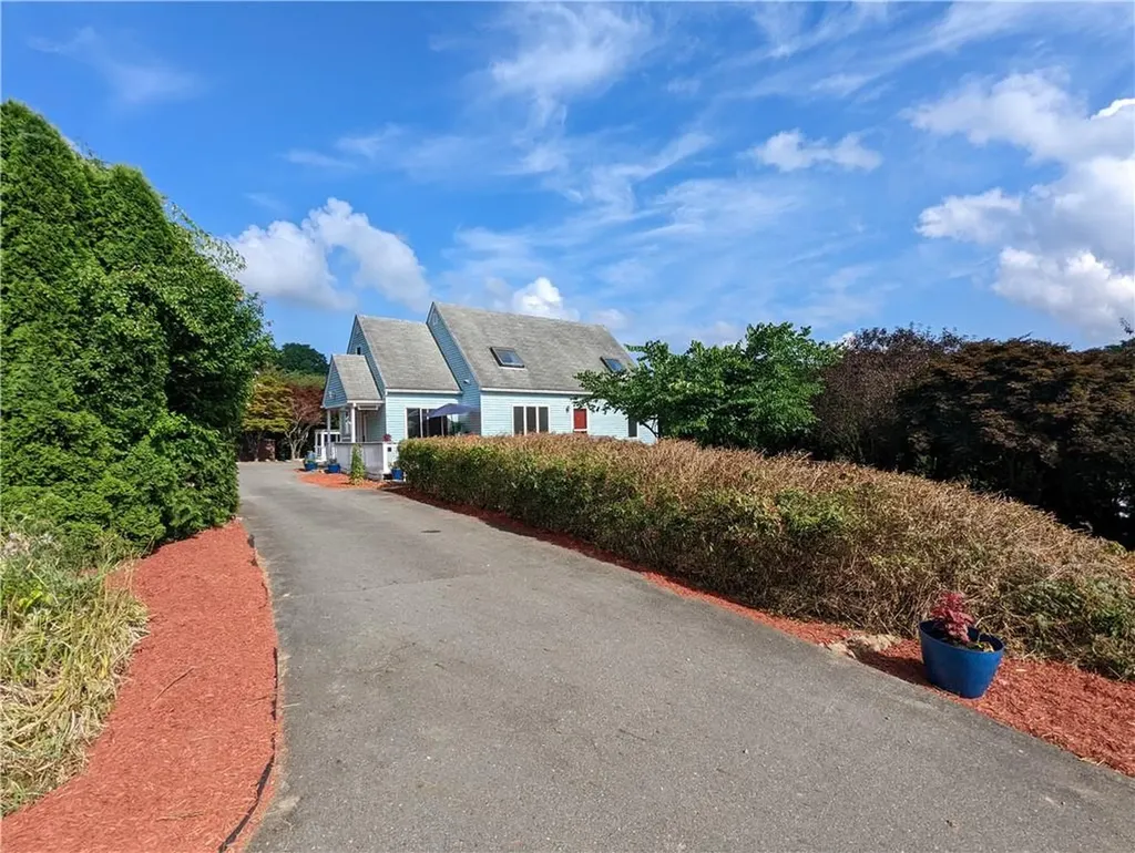 2 Hudson Terrace Marlboro NY 12542