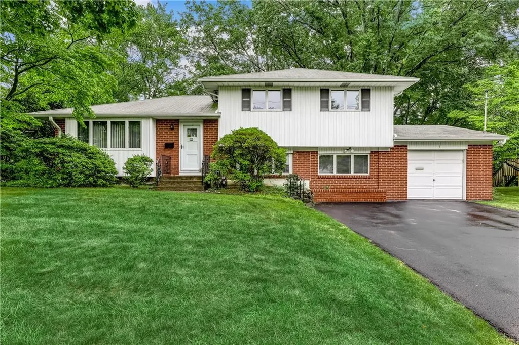 5 Overhill Road Monsey NY 10952
