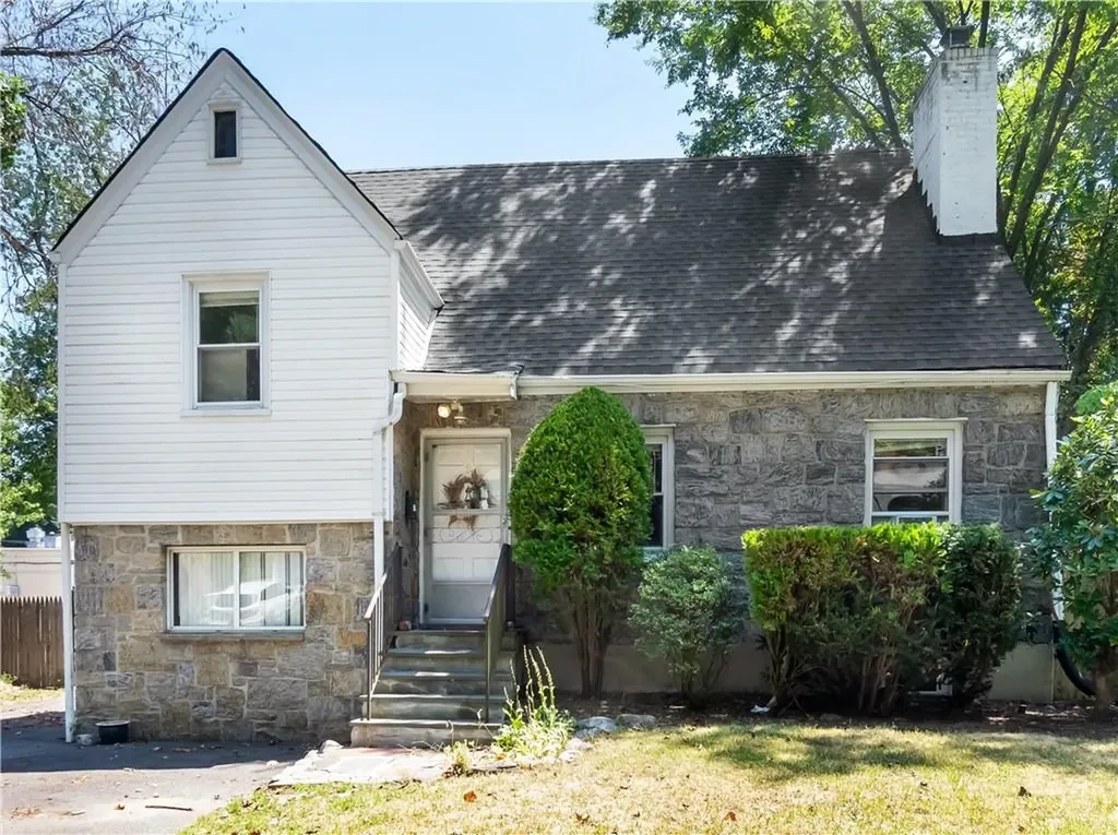9 Winthrop Lane Scarsdale NY 10583