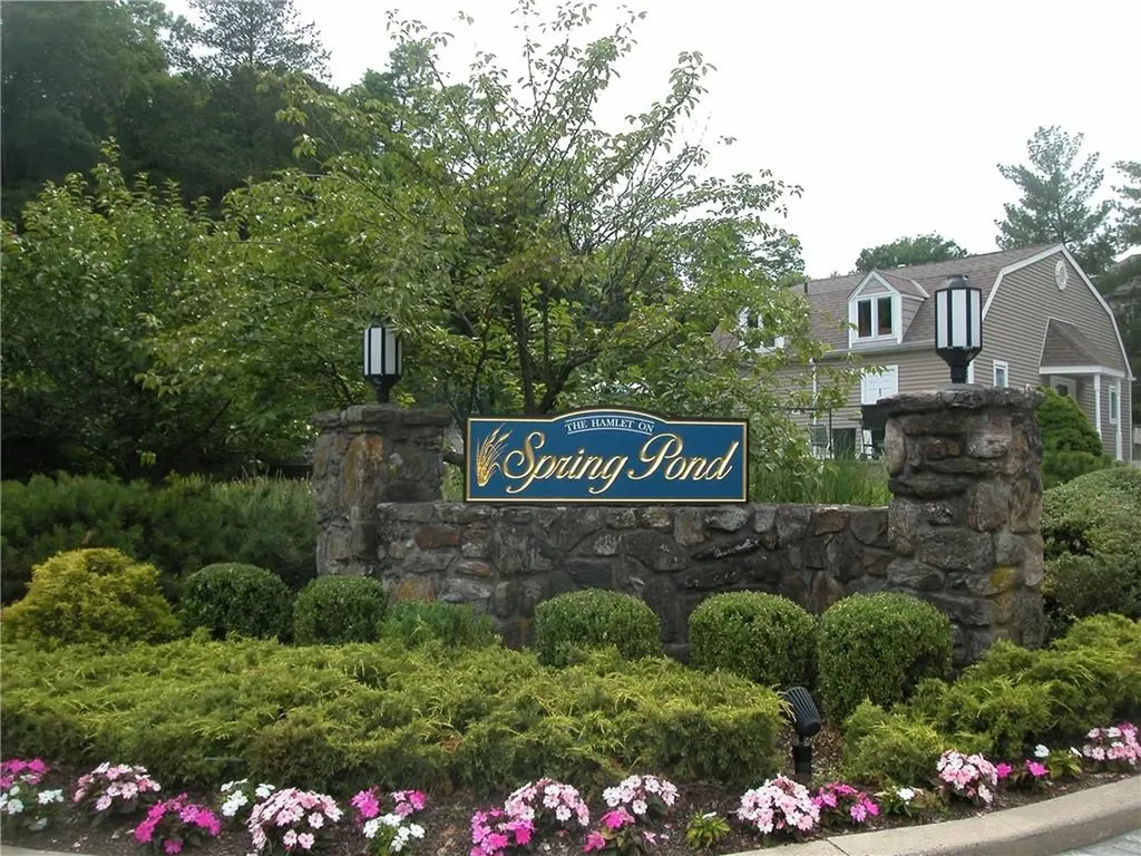 13 Spring Pond Drive Ossining NY 10562