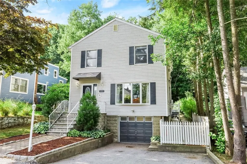 201 North Road Mahopac NY 10541