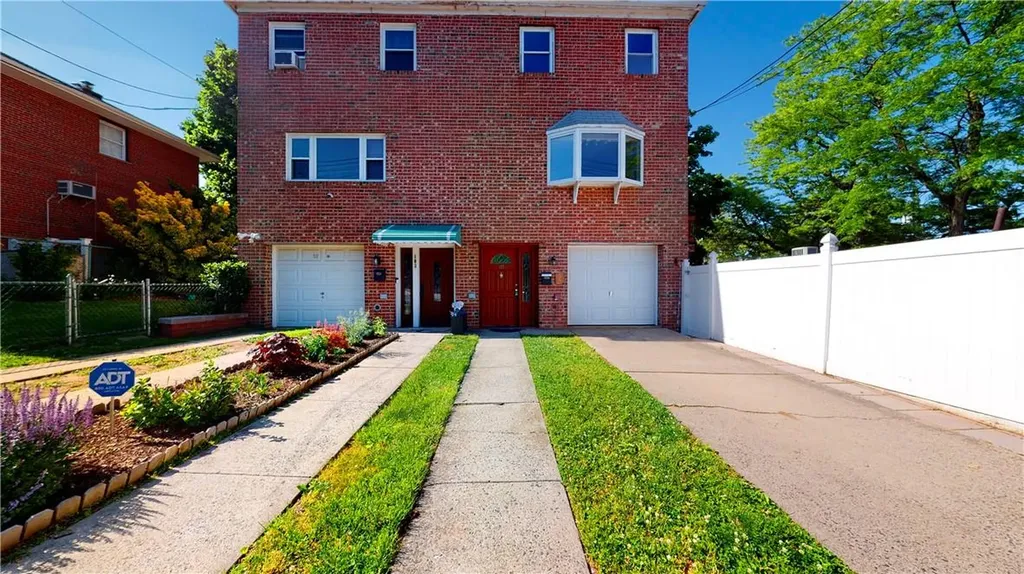 105 Pell Place Bronx NY 10464