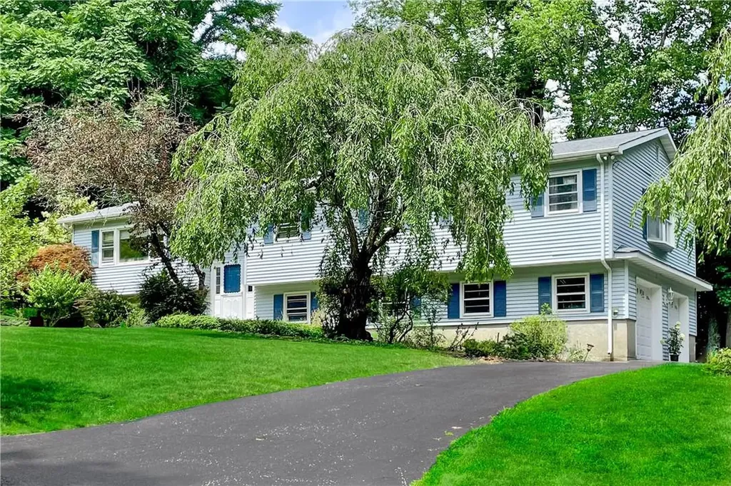1 Shady Ridge Lane Spring Valley NY 10977