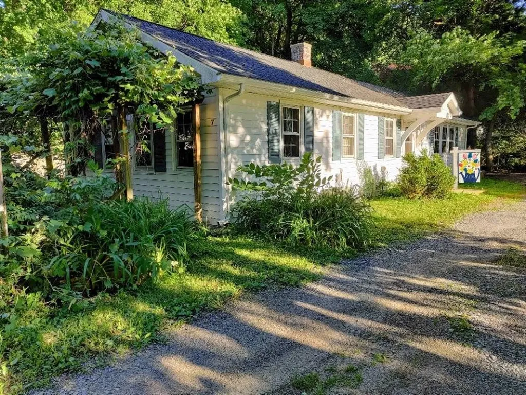 7 Clare Lane Mahopac NY 10541