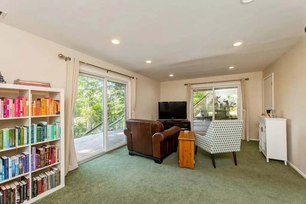 14 Van Terrace Sparkill NY 10976