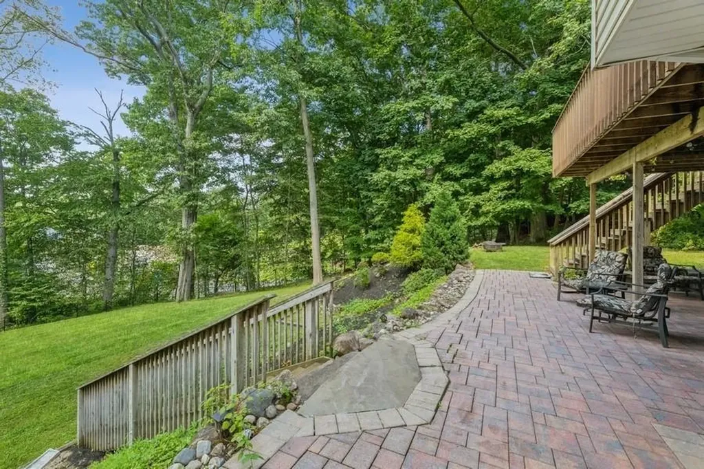 14 Van Terrace Sparkill NY 10976