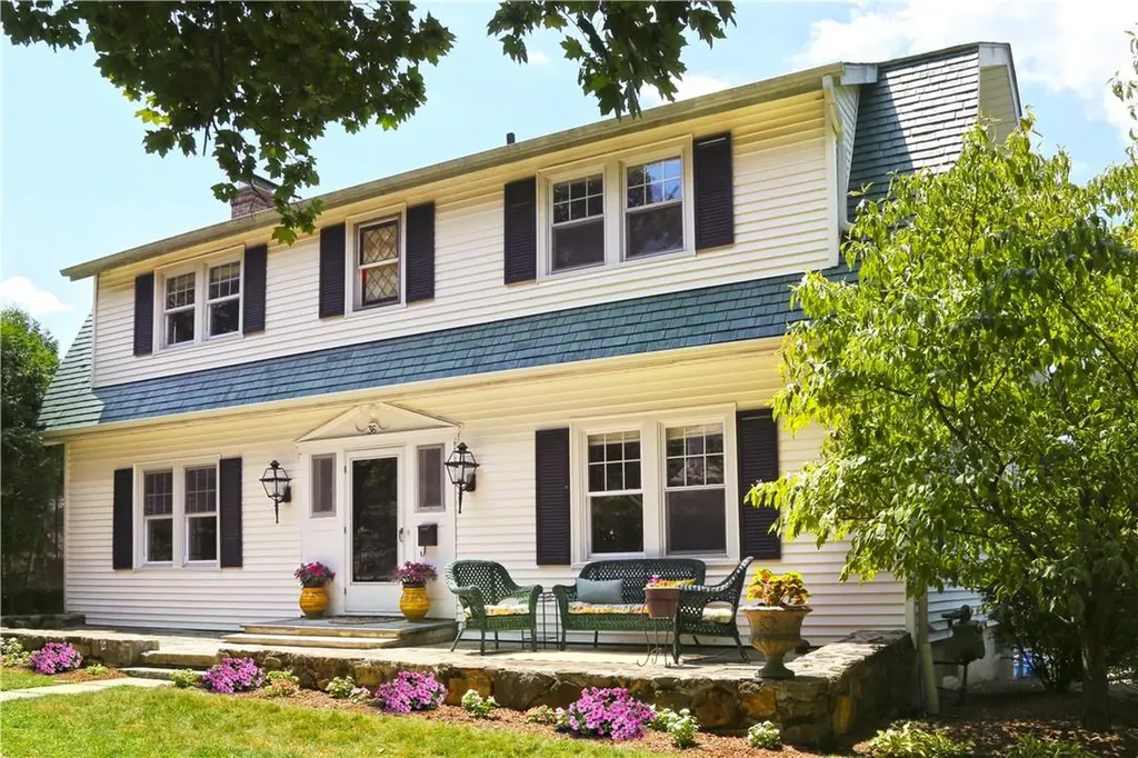 36 Washburn Road Mount Kisco NY 10549