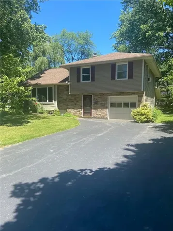 14 Cambridge Drive Red Hook NY 12571
