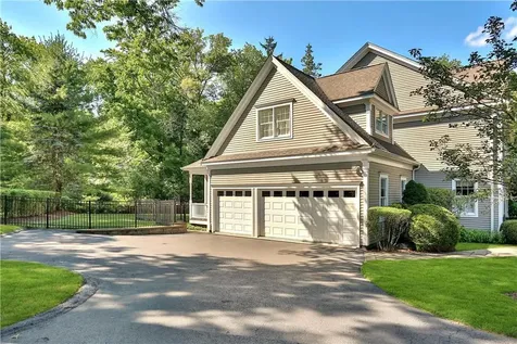 305 West Street White Plains NY 10605