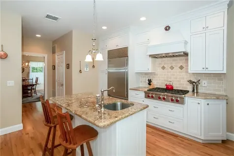 305 West Street White Plains NY 10605