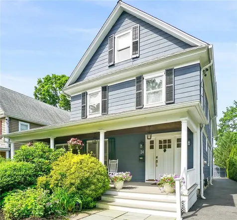 24 Grove Street Pleasantville NY 10570