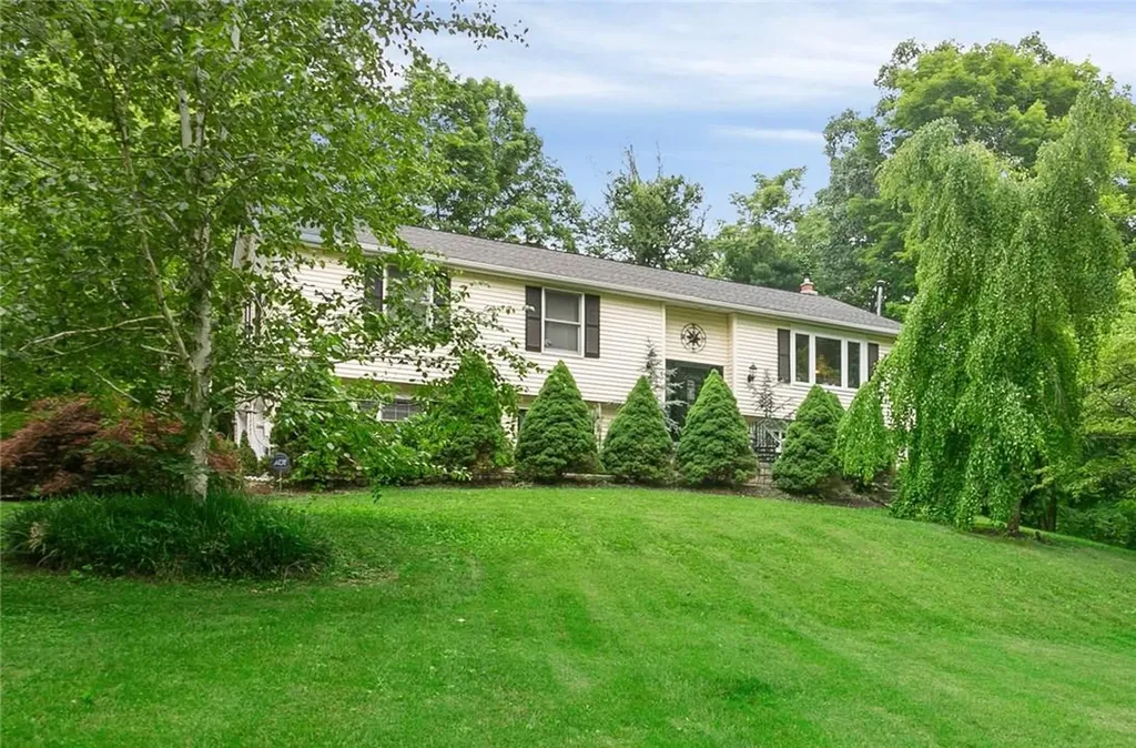10 Drovers Lane Brewster NY 10509