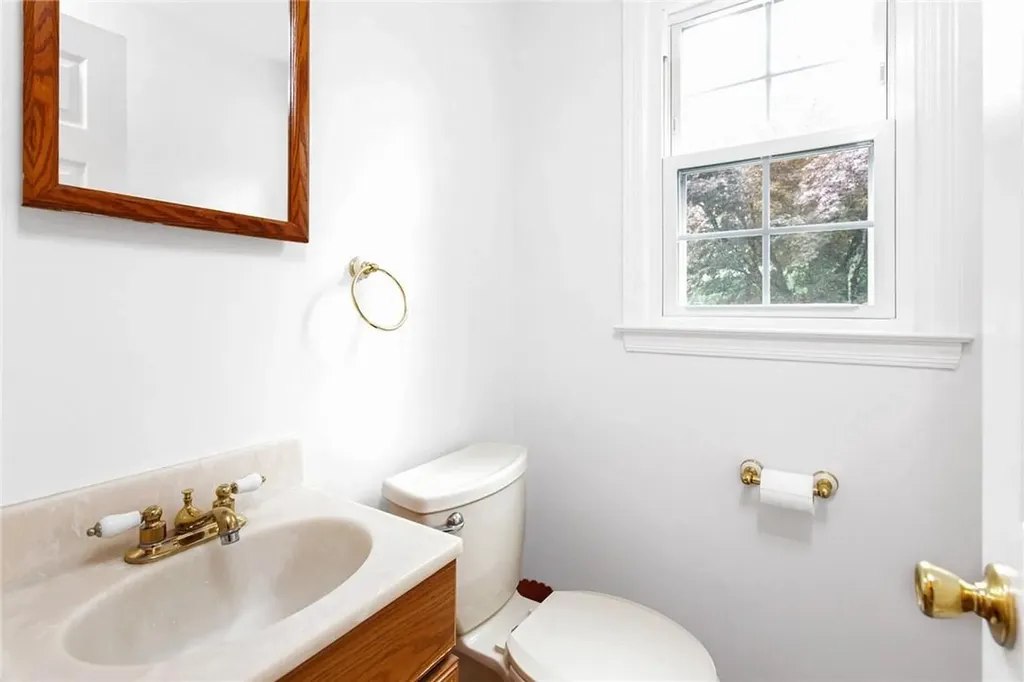 4 Cornwall Court Katonah NY 10536