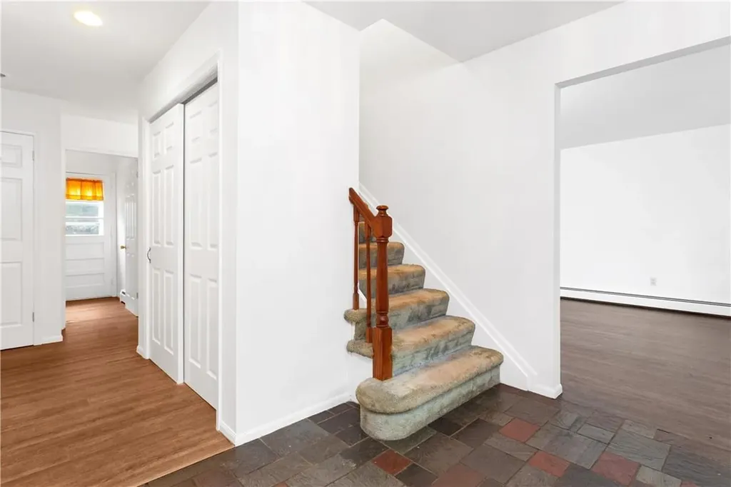 4 Cornwall Court Katonah NY 10536