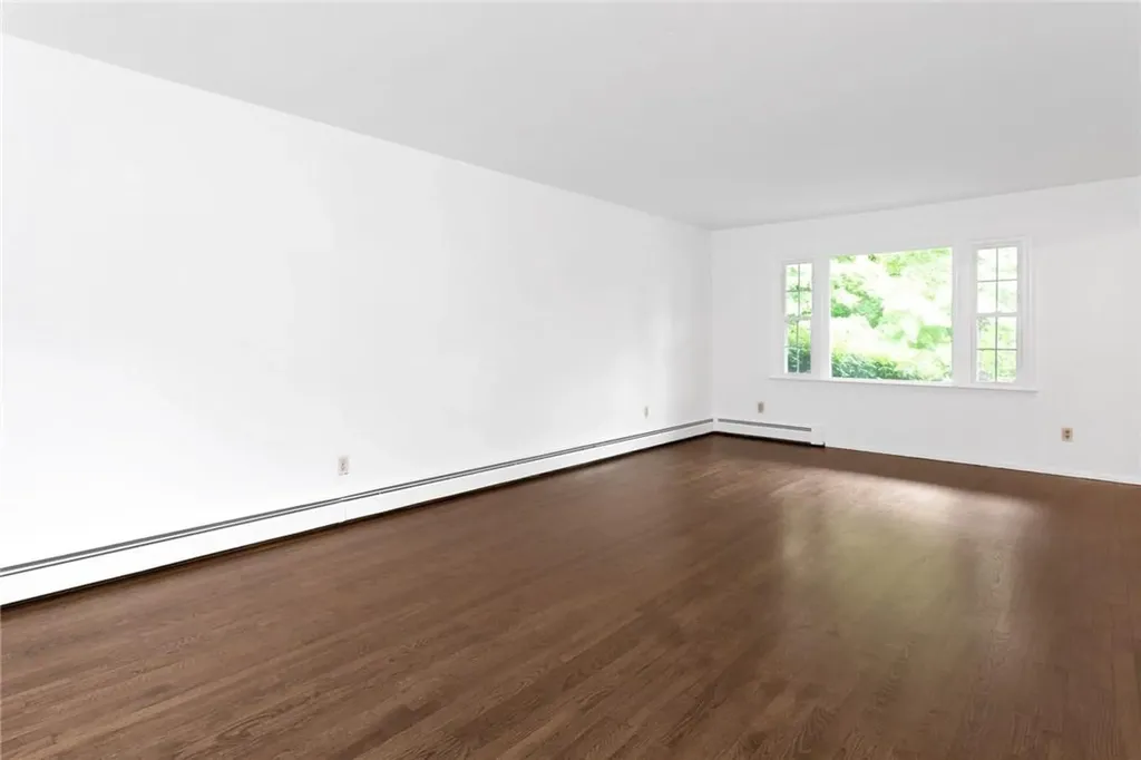 4 Cornwall Court Katonah NY 10536