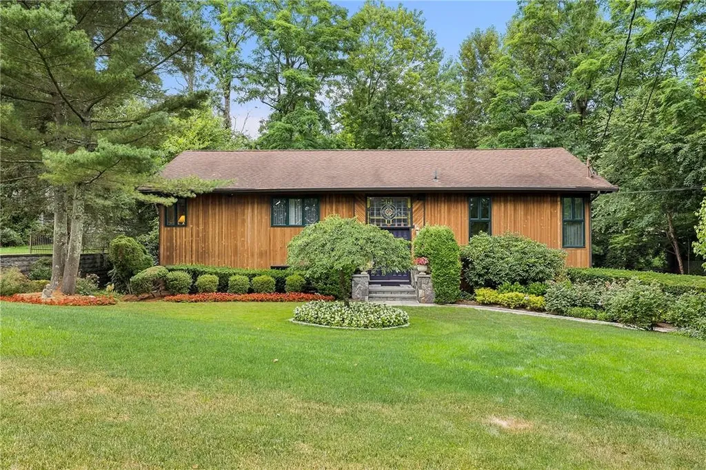 15 Rocky Ridge Road West Harrison NY 10604