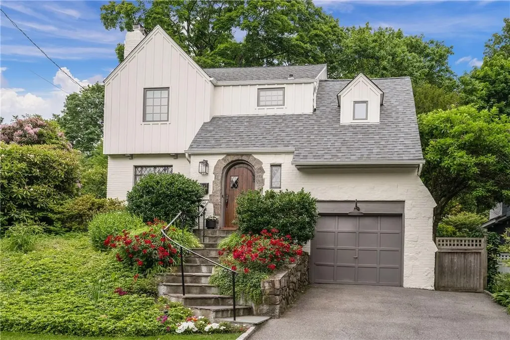 36 Forest Park Avenue Larchmont NY 10538