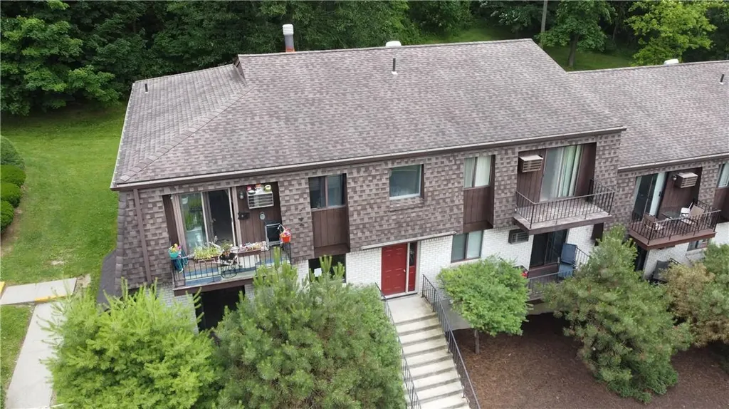 2101 Cherry Hill Drive Poughkeepsie NY 12603