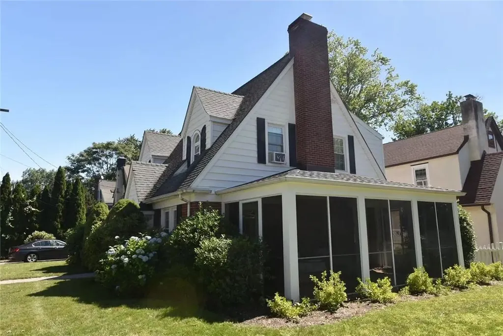 160 Bell Road Scarsdale NY 10583