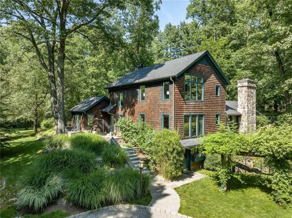 301 S Bedford Road Mount Kisco NY 10549