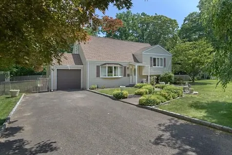 7 Thomas Place Valhalla NY 10595