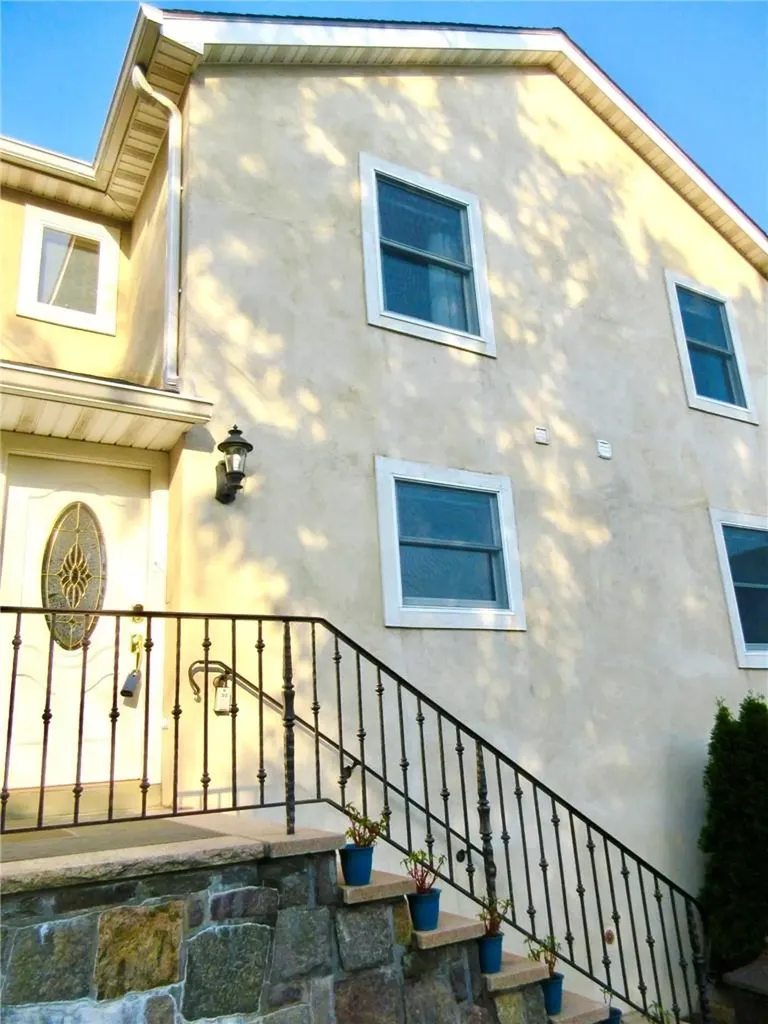 1030 Louise Avenue Mamaroneck NY 10543