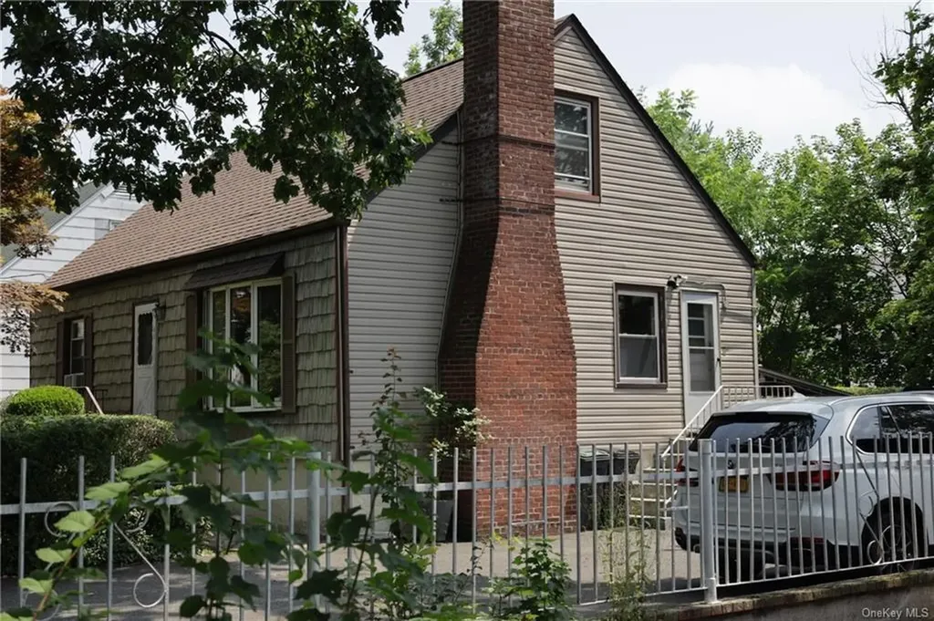 41 Wallace Place White Plains NY 10606