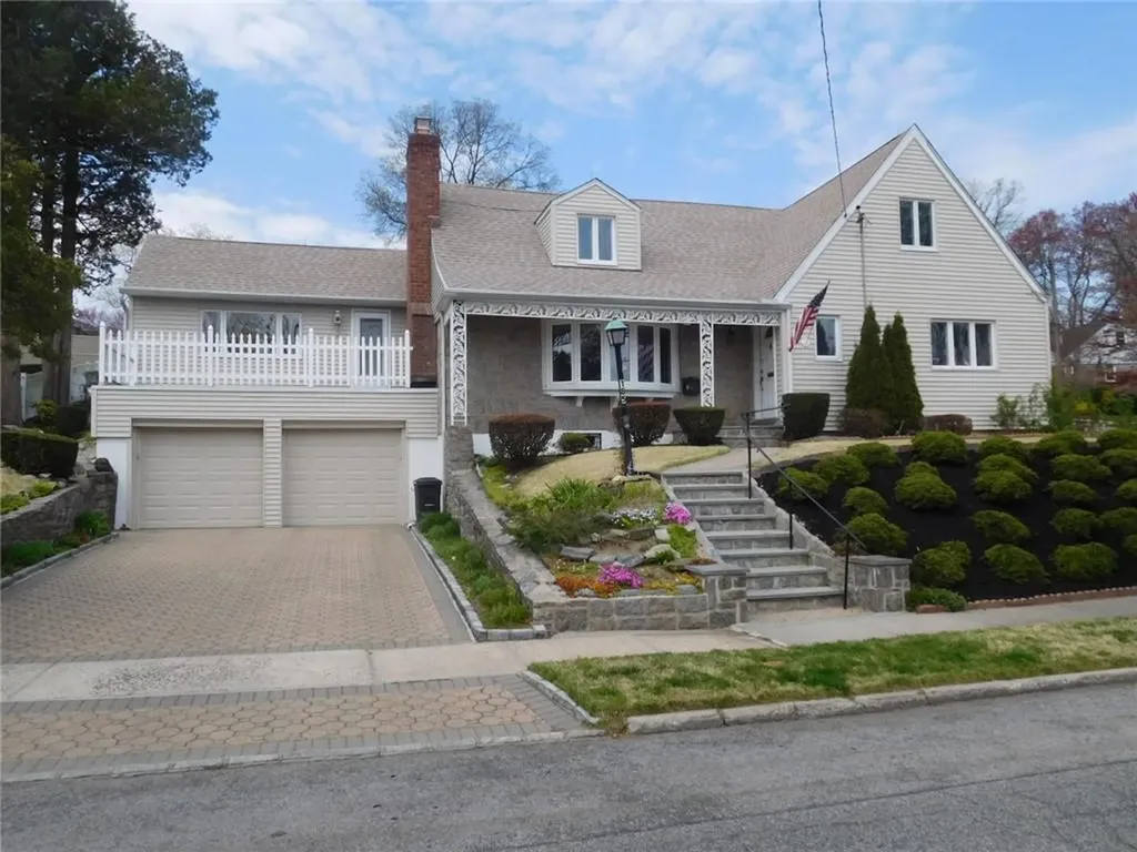 185 Lasalle Drive Yonkers NY 10710