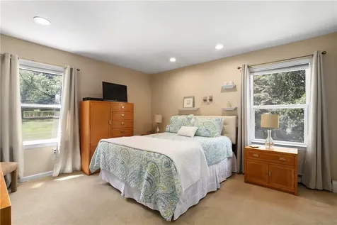 3571 Cooper Street Mohegan Lake NY 10547