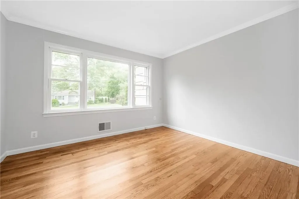 16 Bonwit Road Rye Brook NY 10573