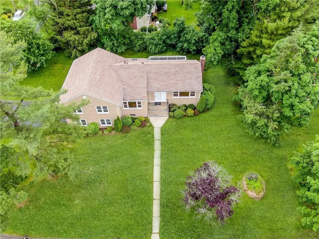 16 Bonwit Road Rye Brook NY 10573