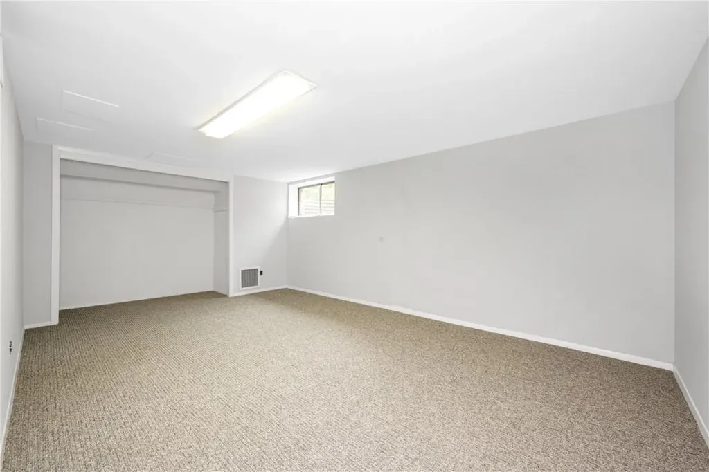 16 Bonwit Road Rye Brook NY 10573