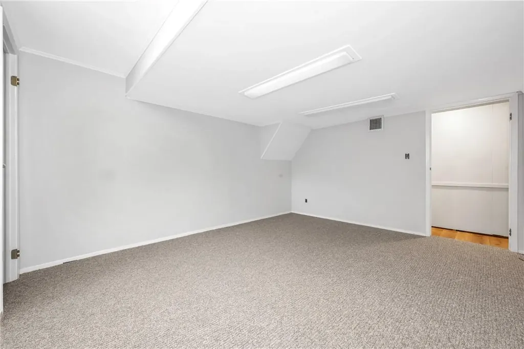 16 Bonwit Road Rye Brook NY 10573