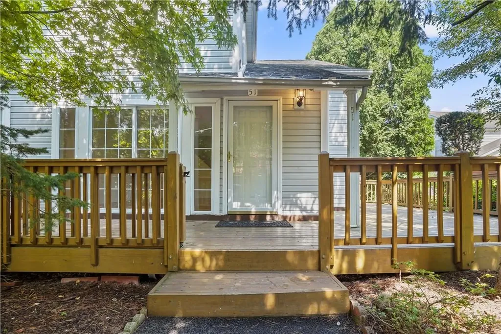 51 Pembrooke Court Putnam Valley NY 10579