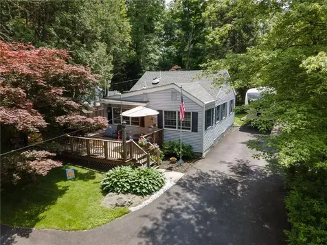 75 Floradan Road Putnam Valley NY 10579