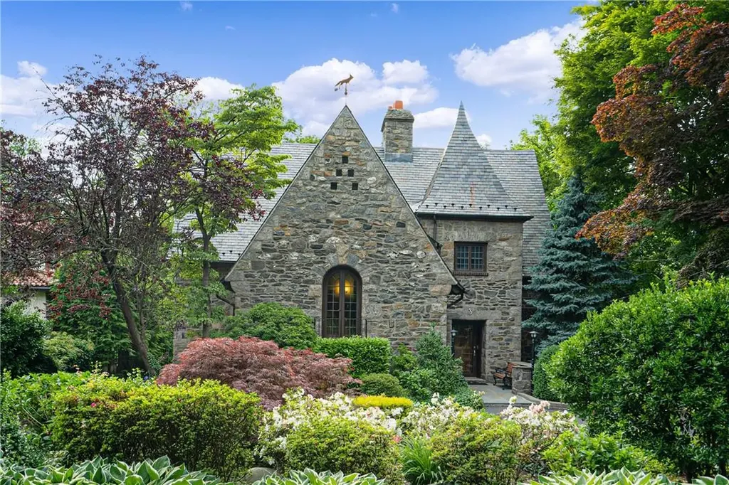 3 Church Lane Scarsdale NY 10583