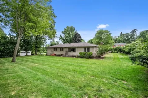 17 Sundbury Drive New City NY 10956