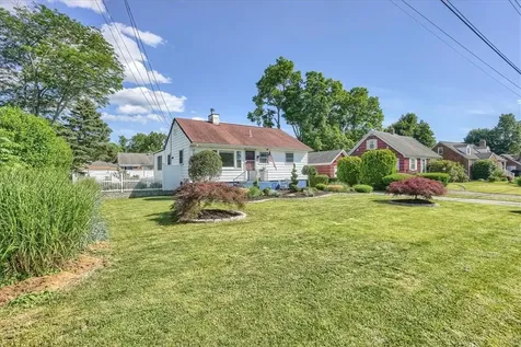20 Maple Avenue Fishkill NY 12524