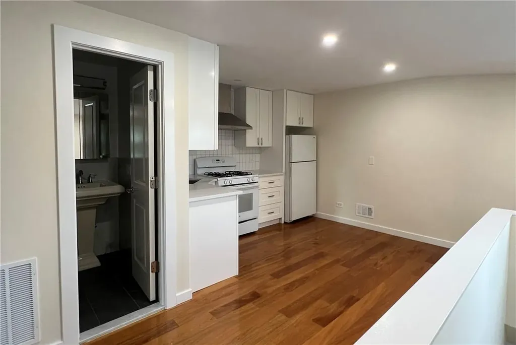 89 Temple Street Harrison NY 10528