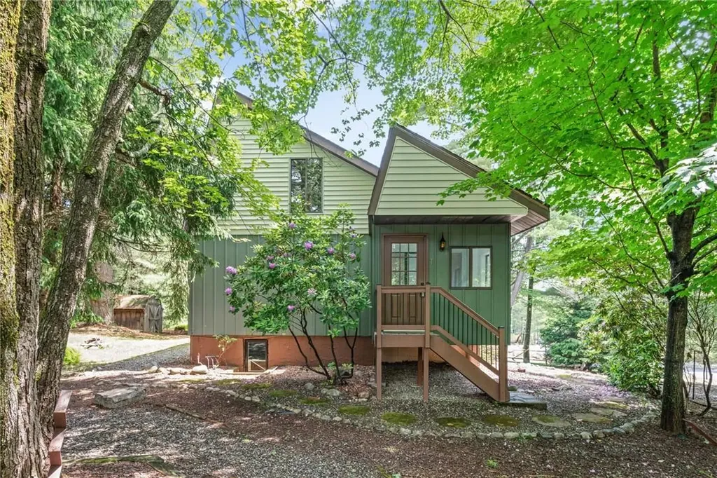 1 Brighton Lane Rock Hill NY 12775