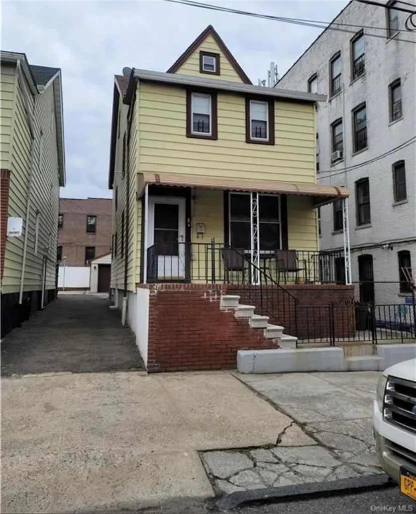 1069 Edison Avenue Bronx NY 10465
