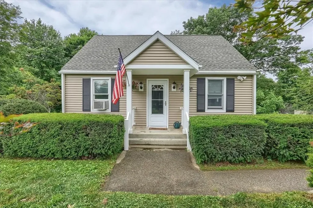 121 N Brewster Road Brewster NY 10509
