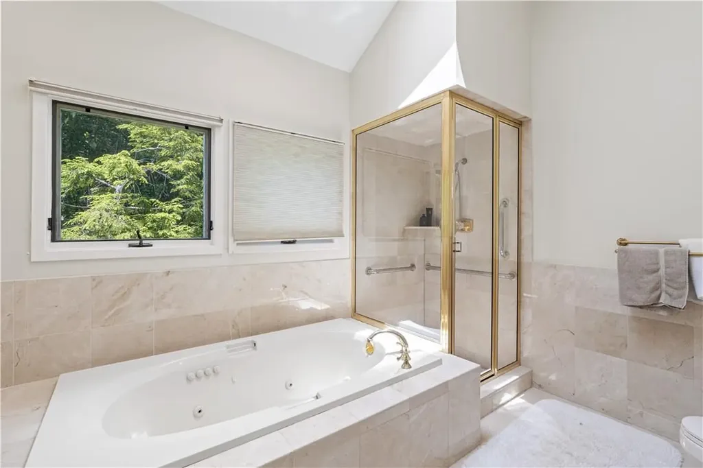 33 Westfield Road White Plains NY 10605