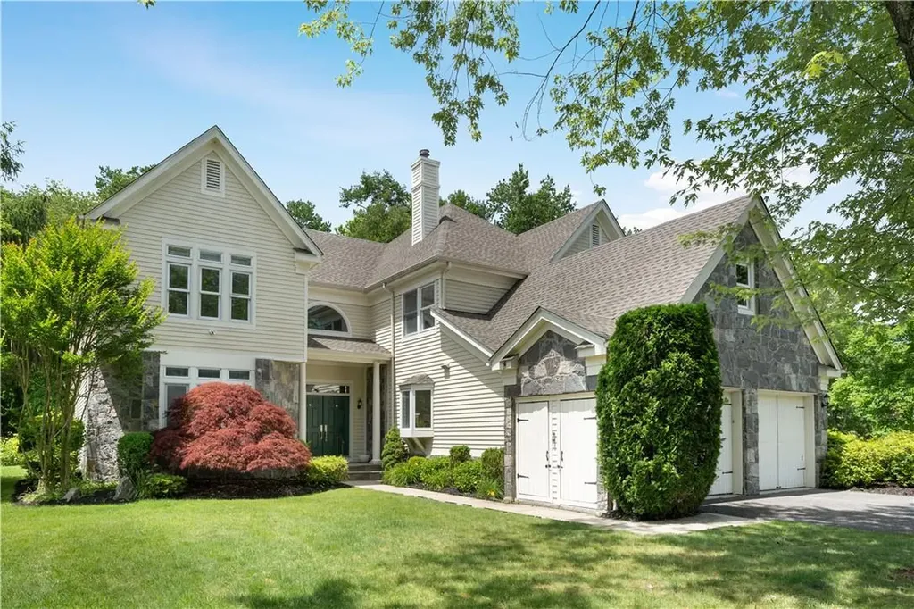 33 Westfield Road White Plains NY 10605