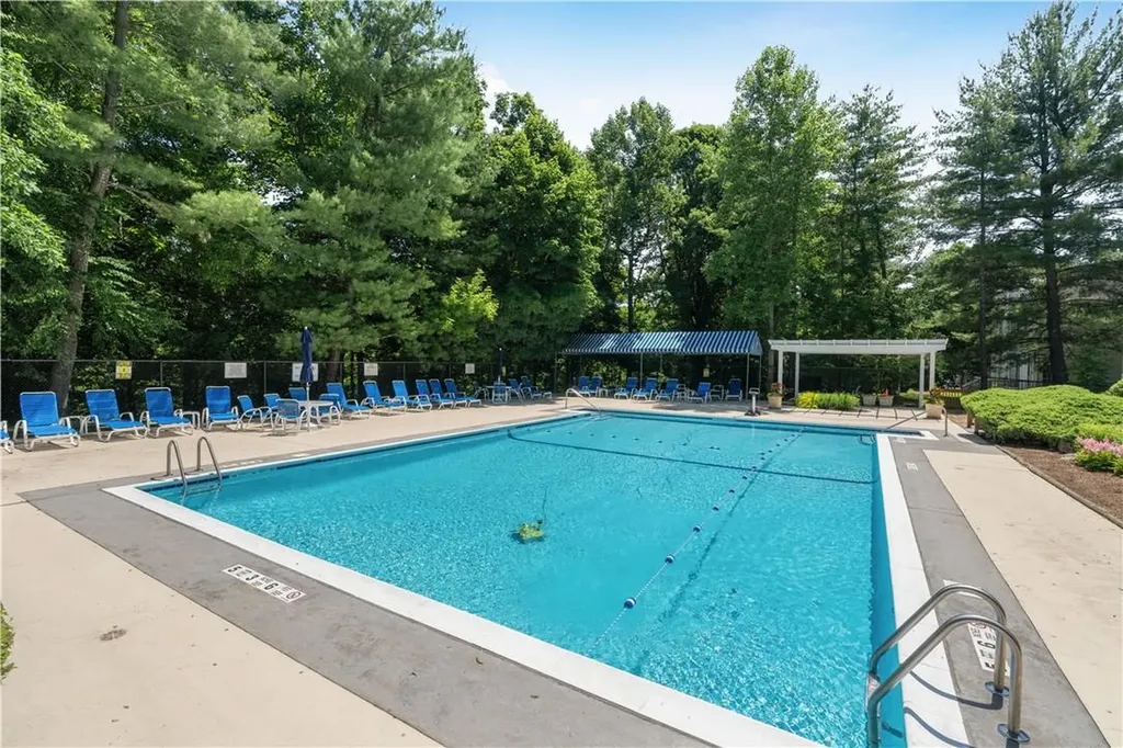 33 Westfield Road White Plains NY 10605