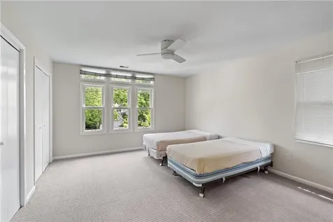 33 Westfield Road White Plains NY 10605