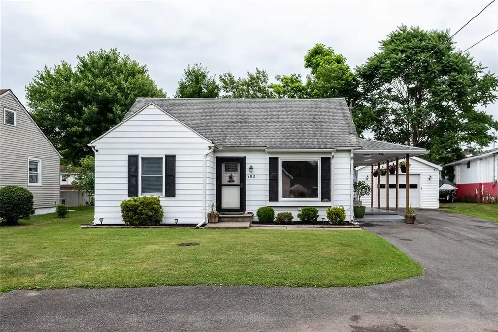 780 Mentnech Court Kingston NY 12401
