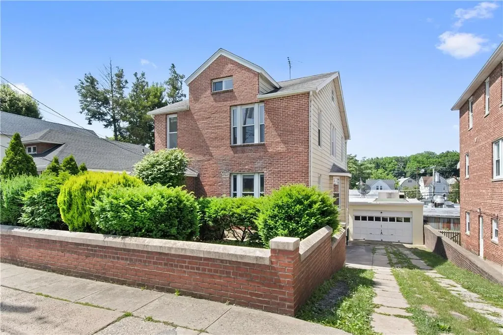 21 King Avenue Yonkers NY 10704